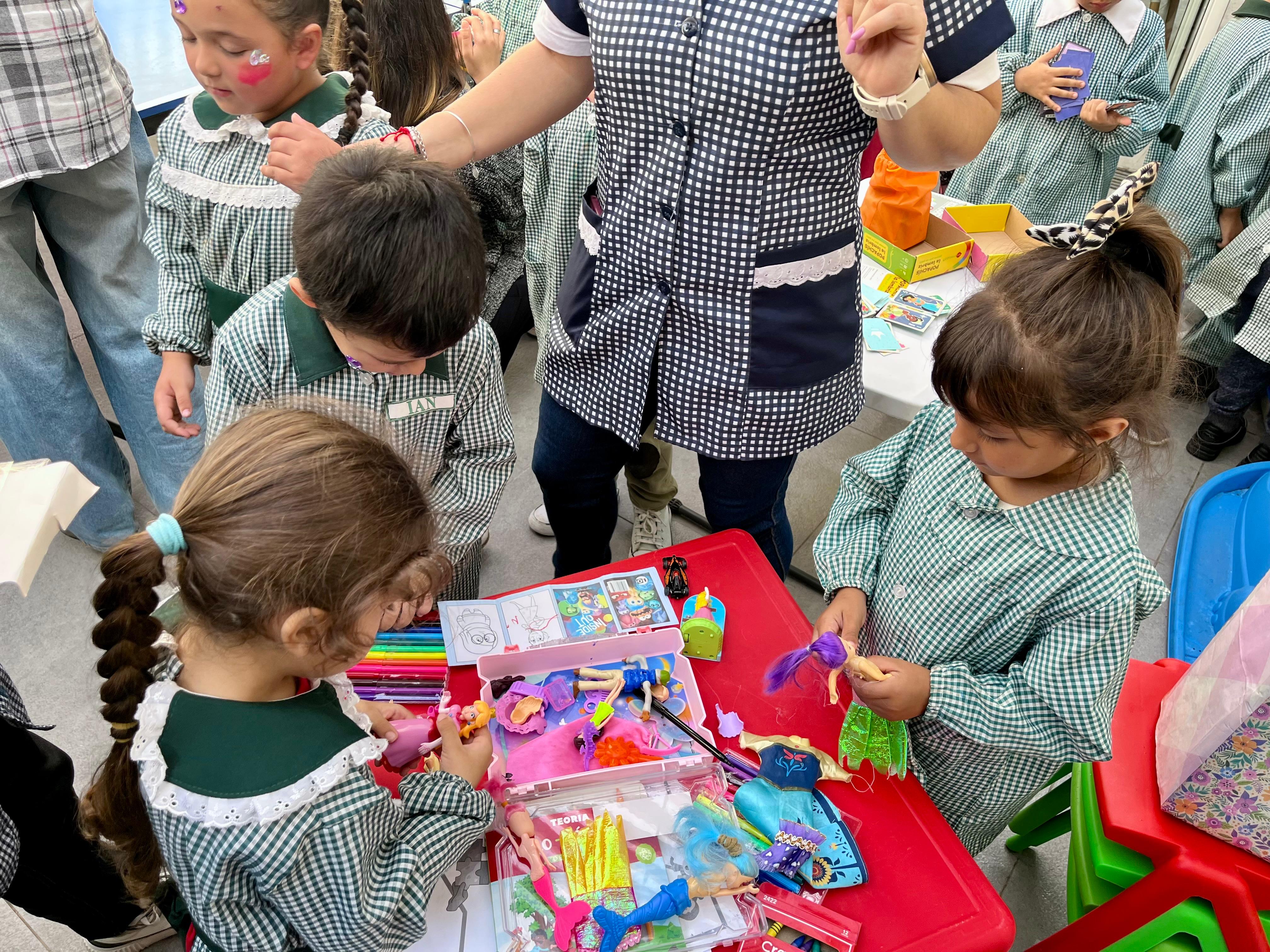 Actividades en el Centro Cultural de Suárez, en el marco del mes de concientización sobre el autismo.