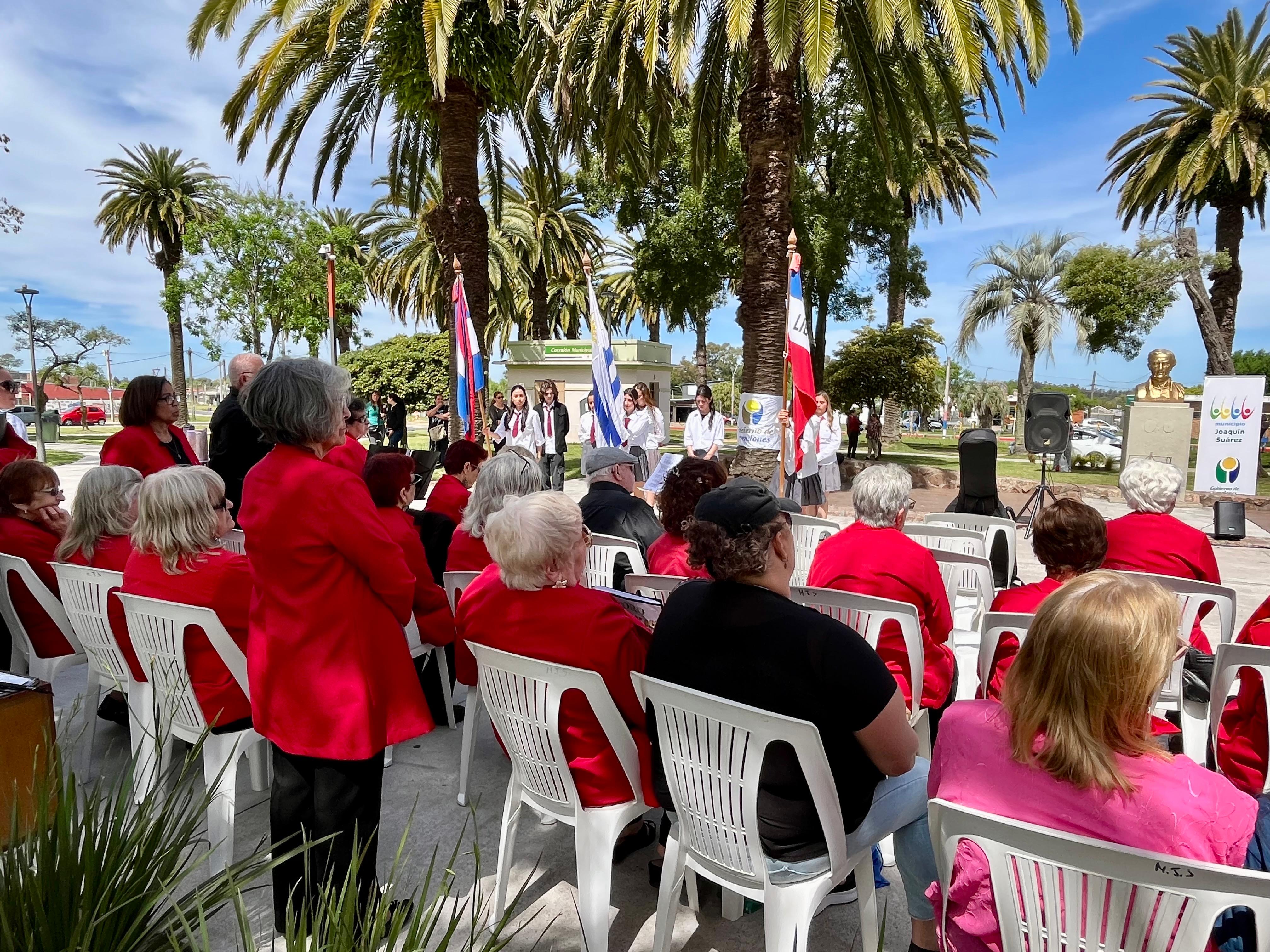 ACTO PROTOCOLAR EN EL ANIVERSARIO N°143 DE JOAQUIN SUAREZ.