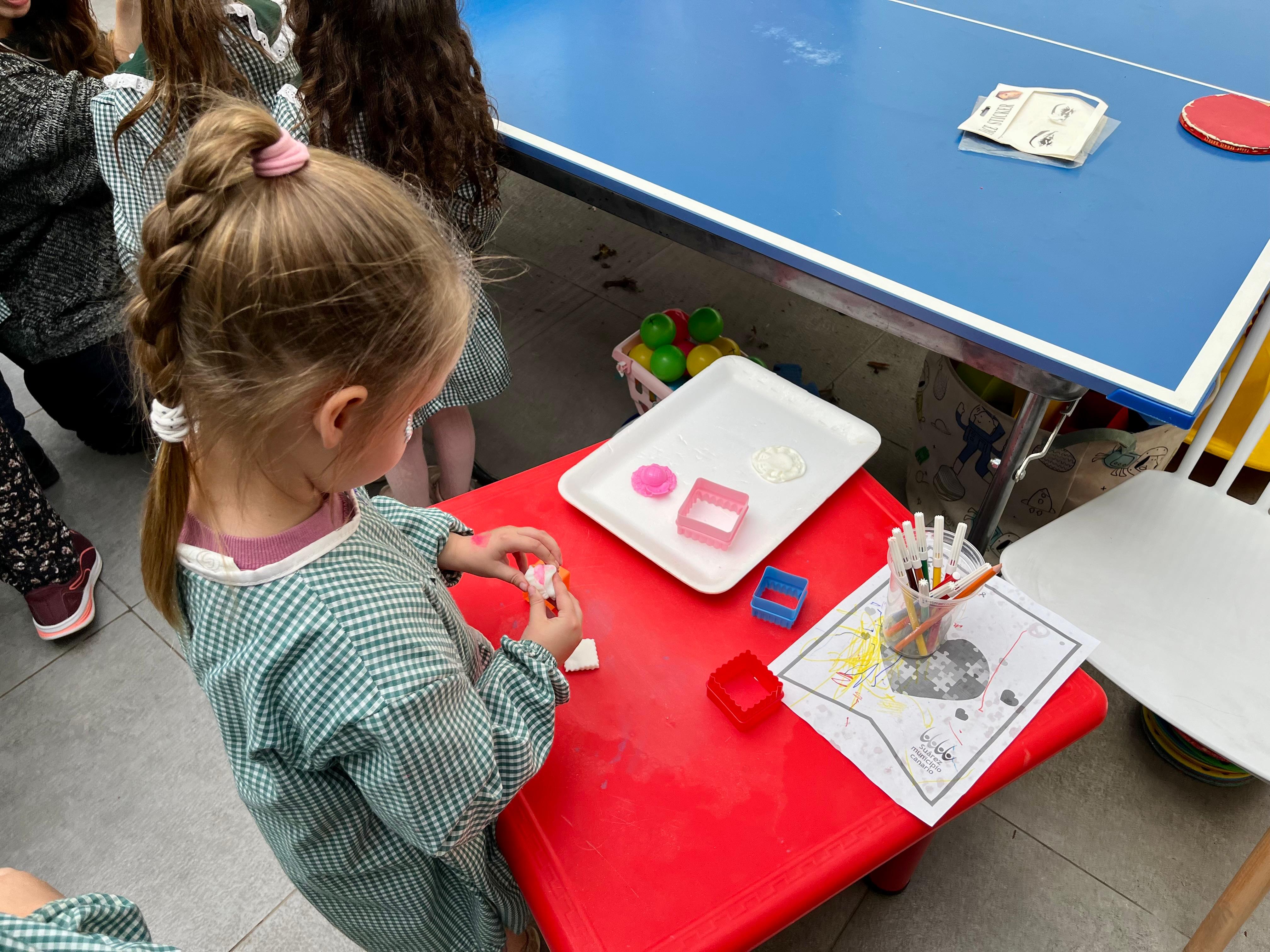 Actividades en el Centro Cultural de Suárez, en el marco del mes de concientización sobre el autismo.