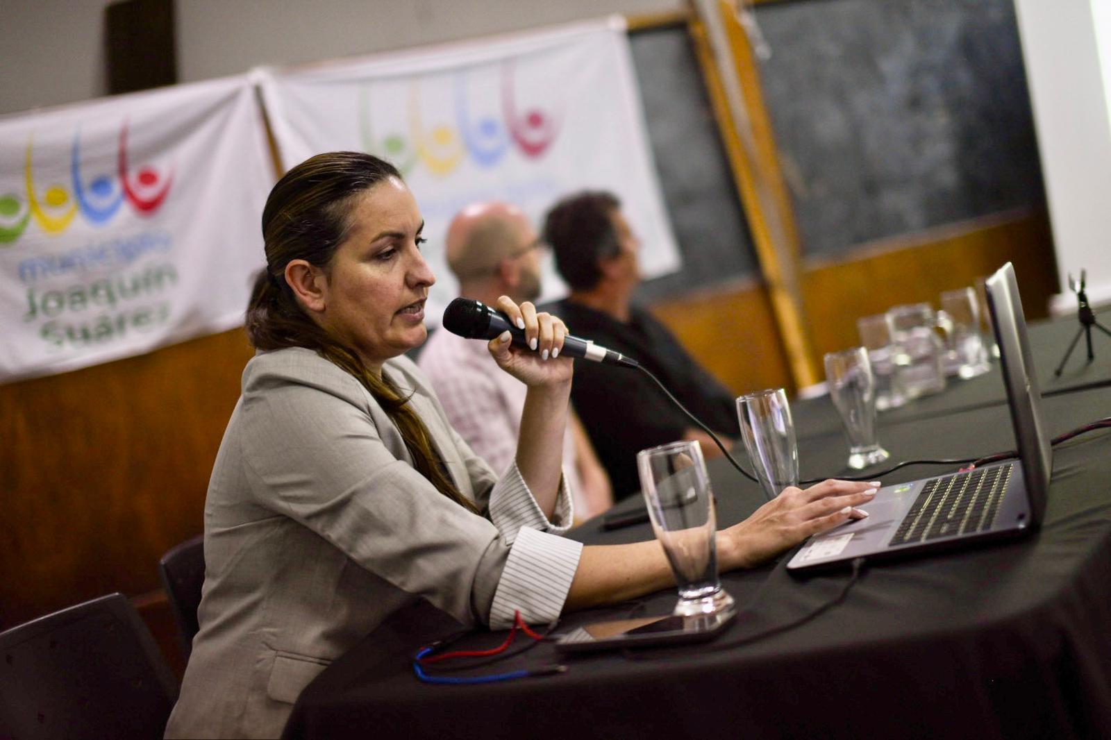 Presentación del proyecto del Centro Cultural de Joaquín Suárez.