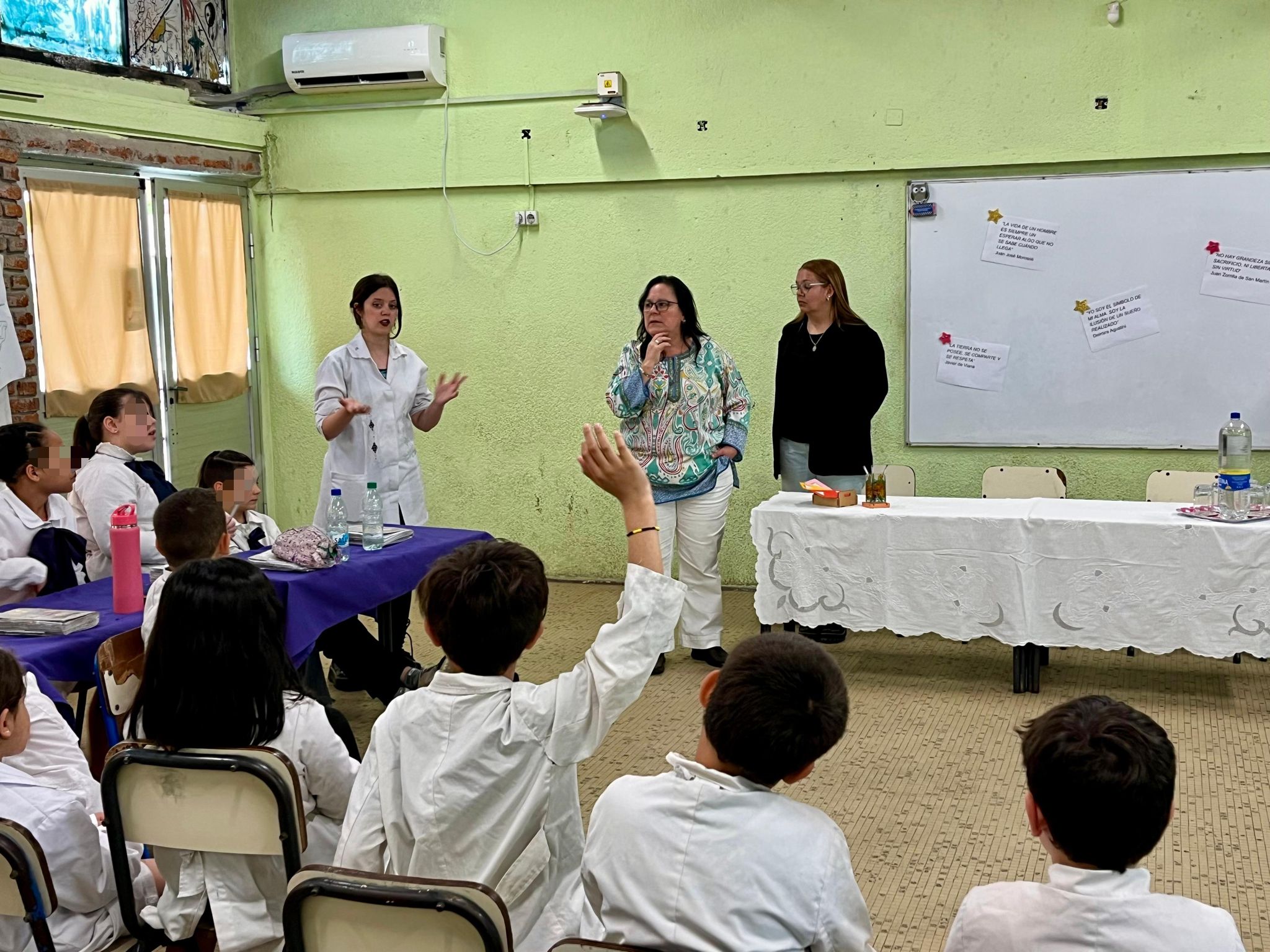 PROYECTO DE CREACION DE UNA BIBLIOTECA POR PARTE DE LOS ALUMNOS DE LA ESCUELA PÚBLICA N°228 DE JOAQUÍN SUÁREZ.  