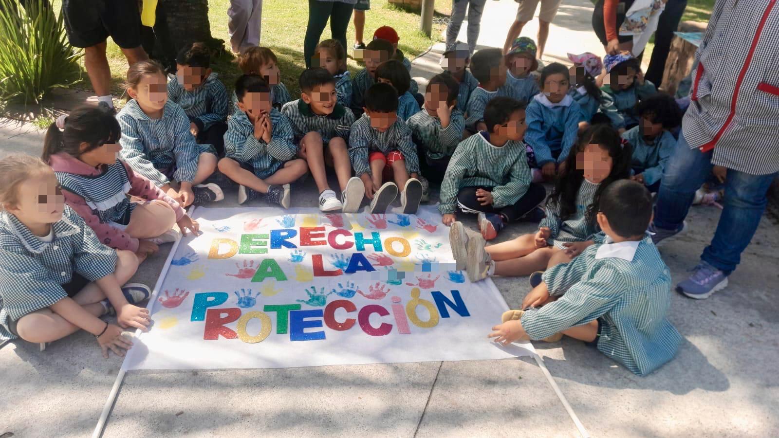 MARCHA POR LOS DERECHOS DE NIÑAS, NIÑOS Y ADOLESCENTES EN JOAQUÍN SUÁREZ.