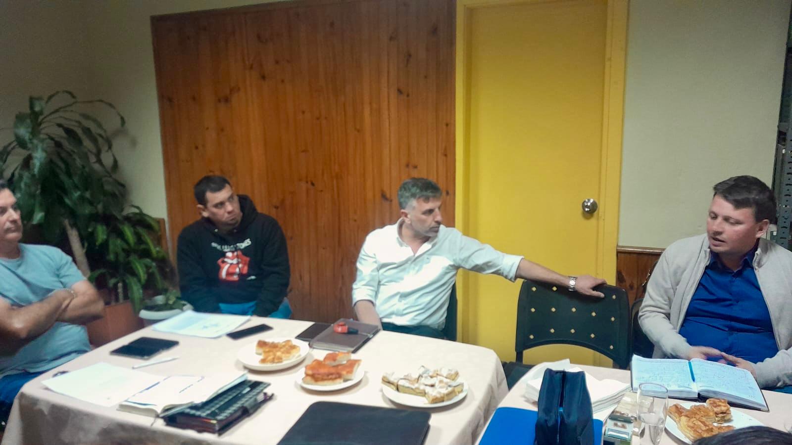 VISITA DE LA DIRECCIÓN DE DESCENTRALIZACIÓN Y PARTICIPACIÓN AL CONCEJO MUNICIPAL DE SUÁREZ.