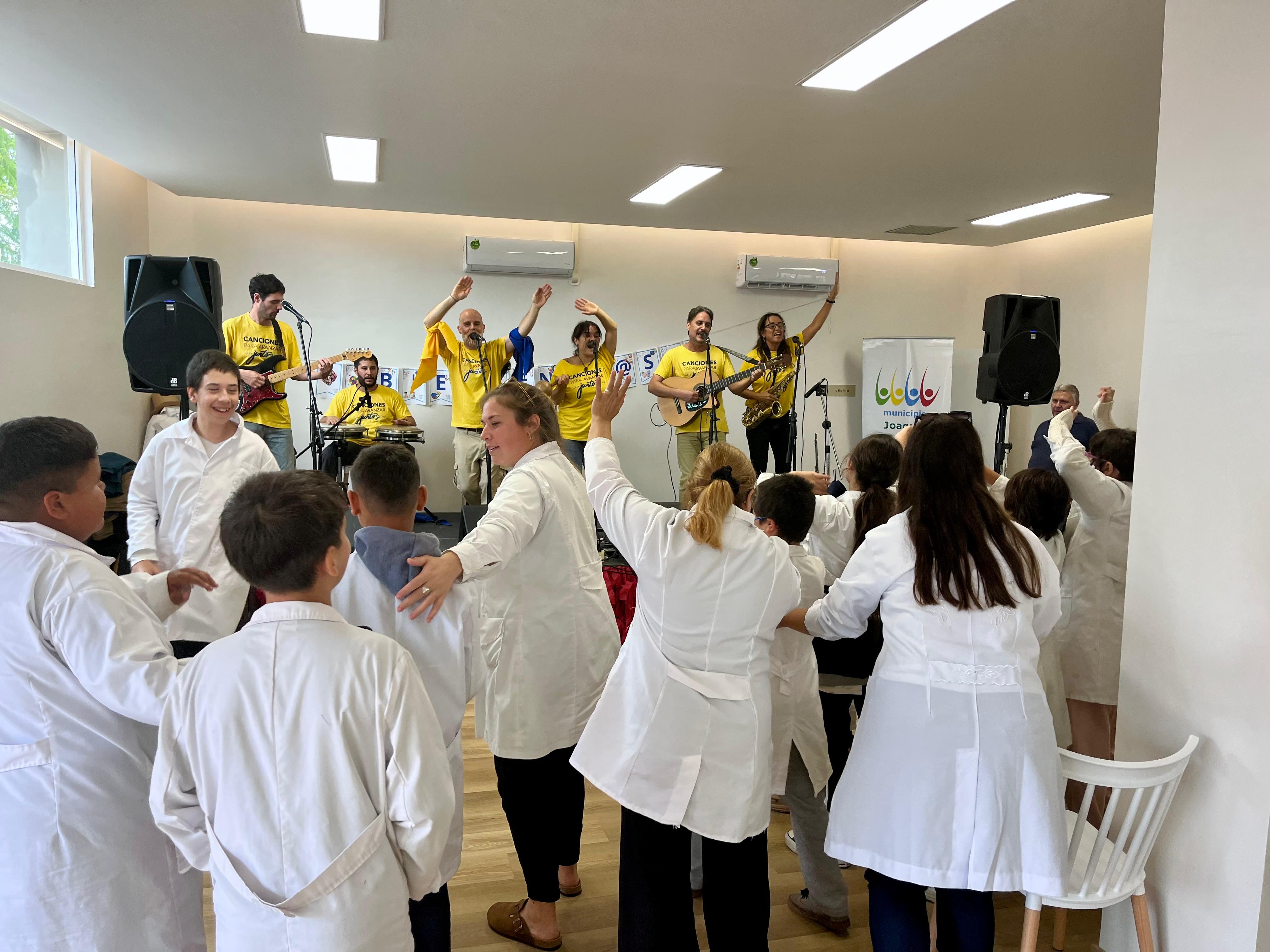 Actividades en el Centro Cultural de Suárez, en el marco del mes de concientización sobre el autismo.