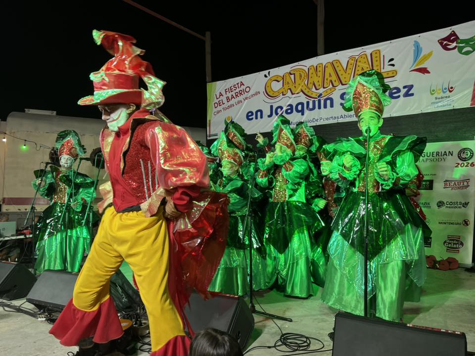 TABLADO DE CARNAVAL EN EL MUNICIPIO DE JOAQUÍN SUÁREZ.