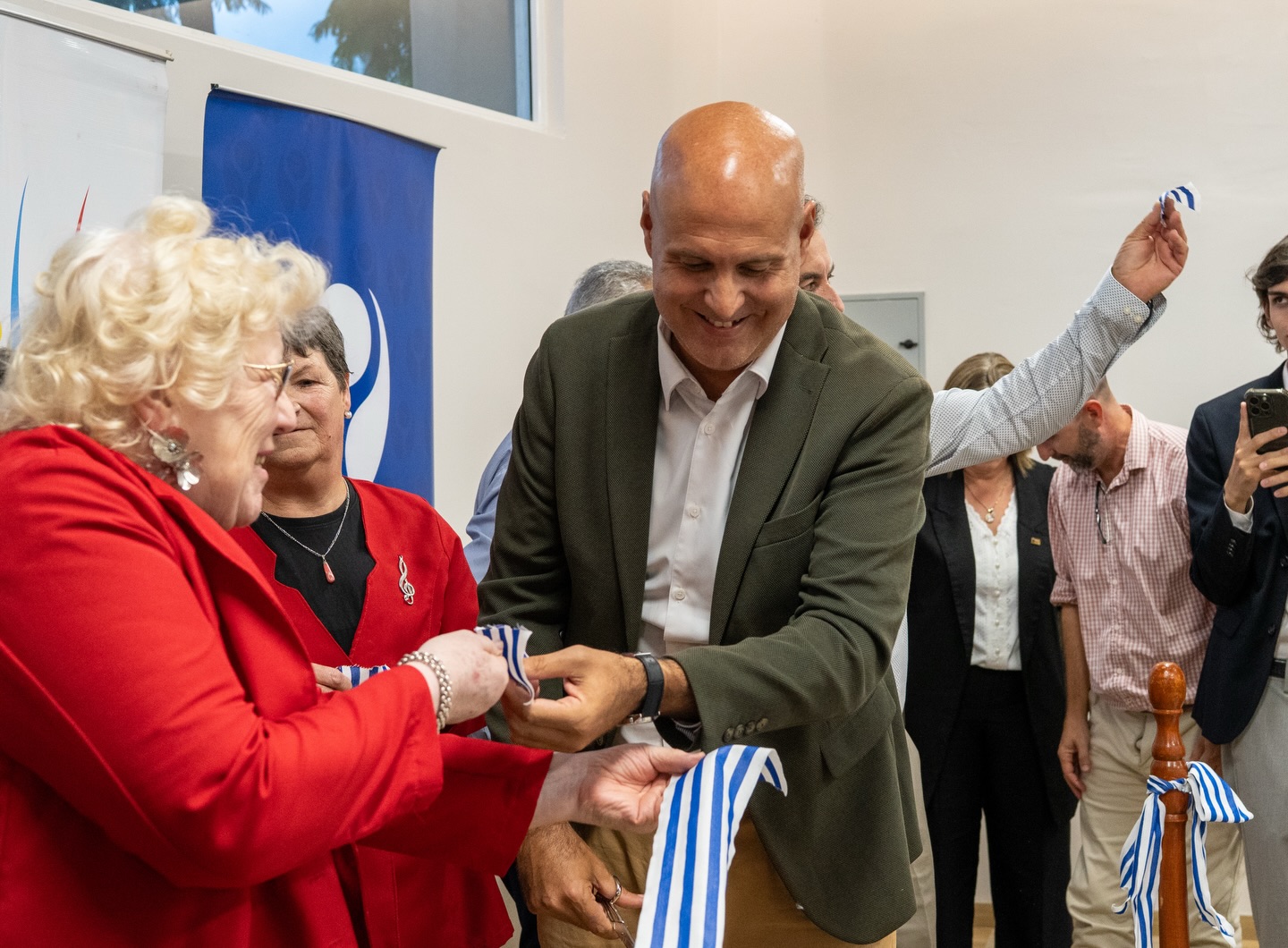 INAUGURACIÓN DEL CENTRO CULTURAL DE JOAQUÍN SUÁREZ.
