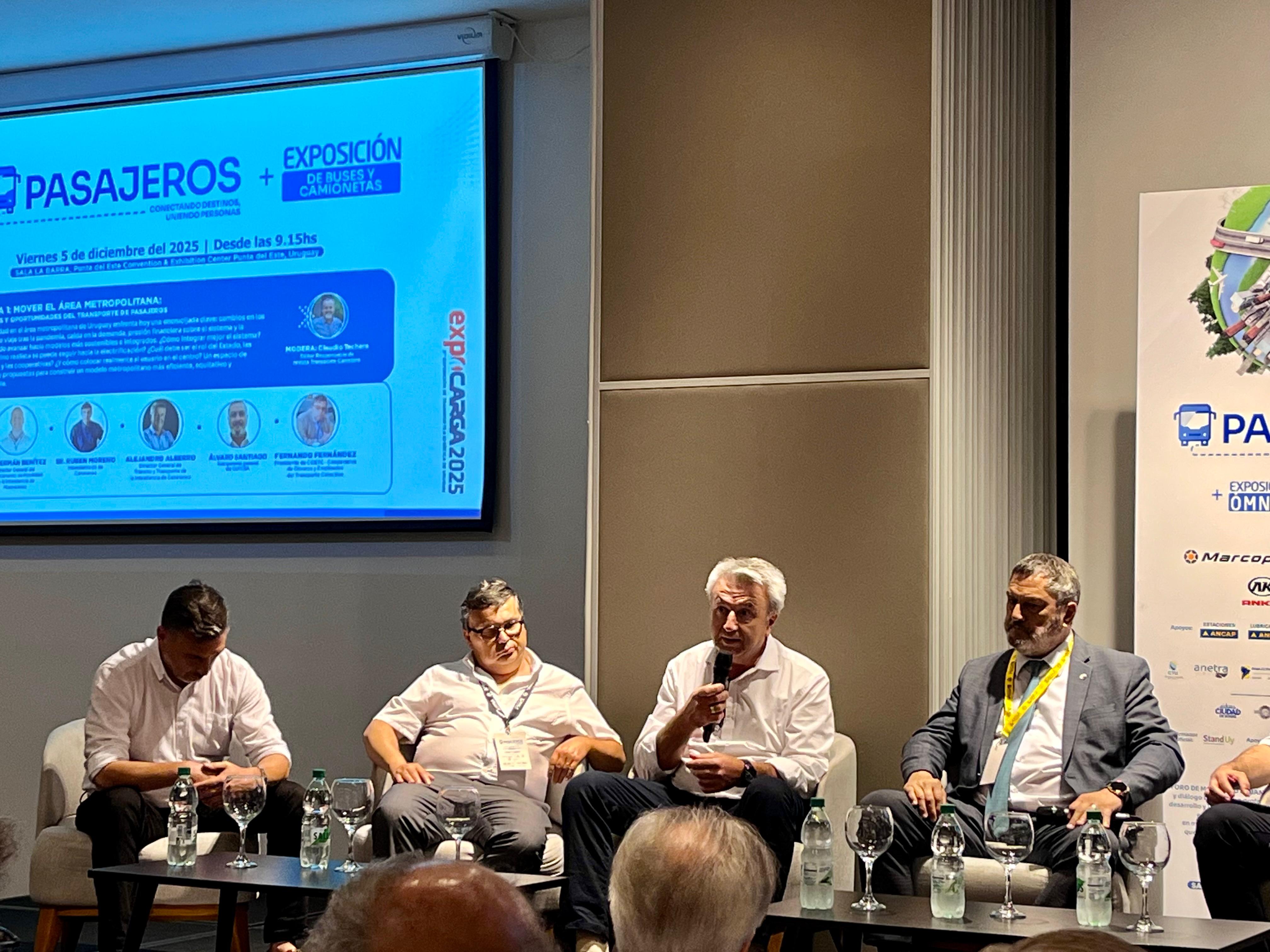 Participamos del Foro de Movilidad Urbana y Transporte Especializado en Expo Carga 2025.