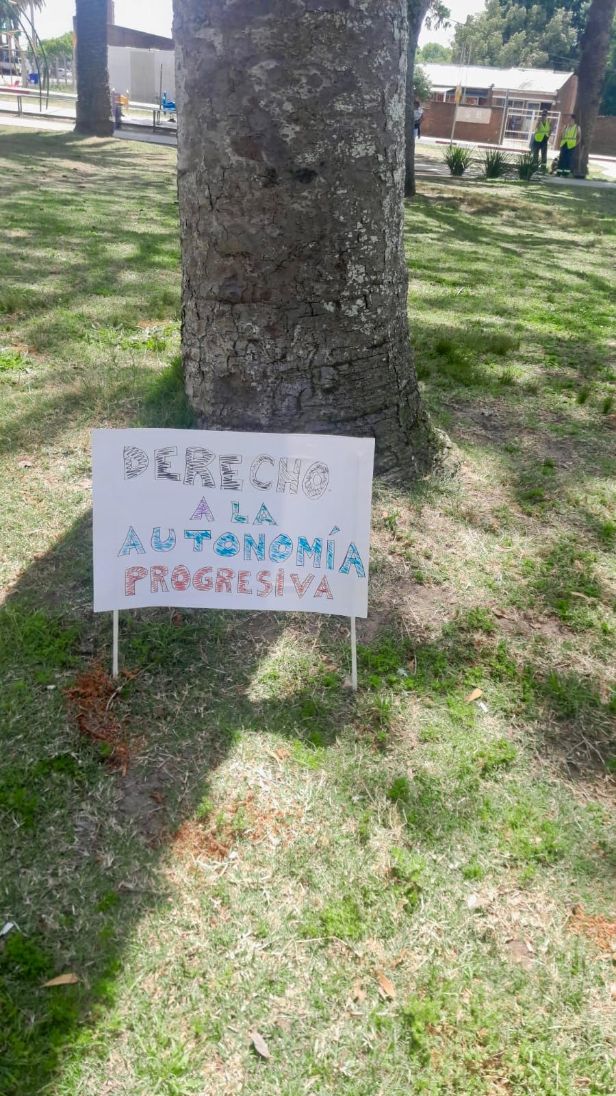 MARCHA POR LOS DERECHOS DE NIÑAS, NIÑOS Y ADOLESCENTES EN JOAQUÍN SUÁREZ.