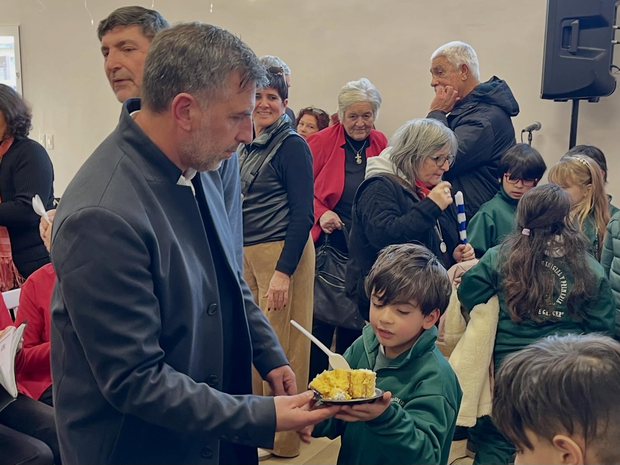 EL CAMINO QUE NOS UNE, EN EL MARCO DEL MES DE LAS PERSONAS MAYORES.