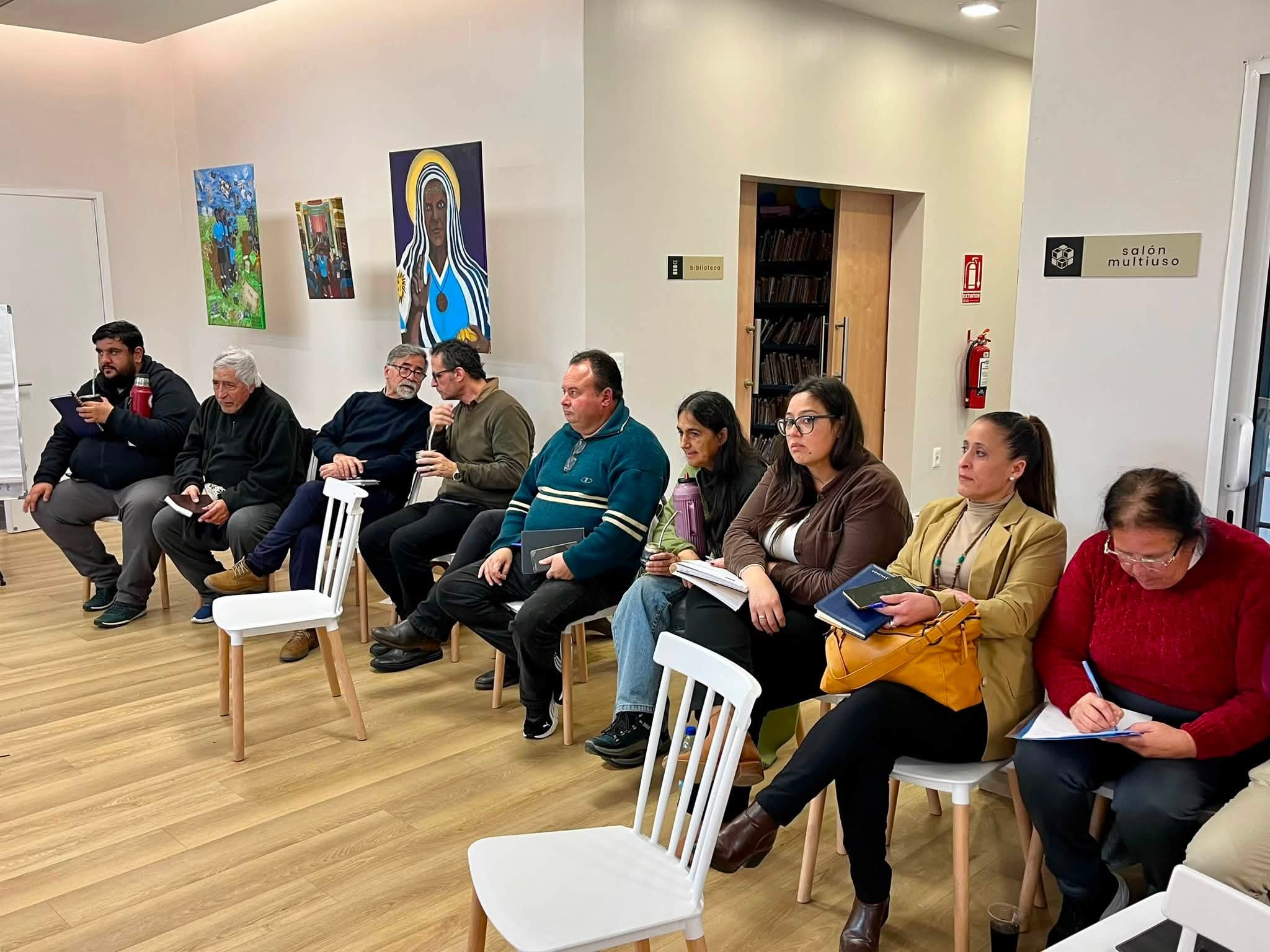 FORMACIÓN EN CAPACIDADES PARA AFRONTAR RETOS Y OPORTUNIDADES DE DESARROLLO LOCAL