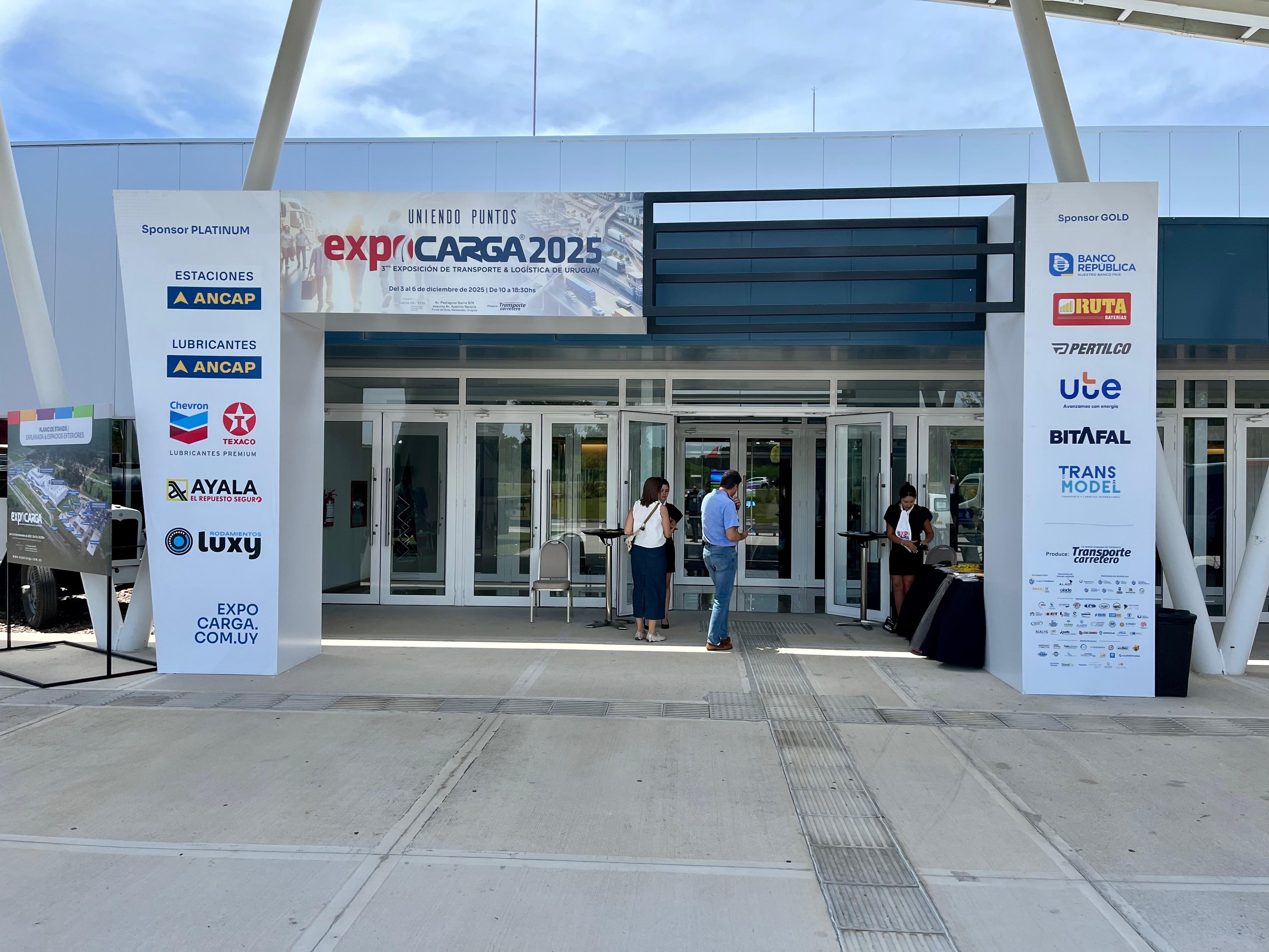 Participamos del Foro de Movilidad Urbana y Transporte Especializado en Expo Carga 2025.