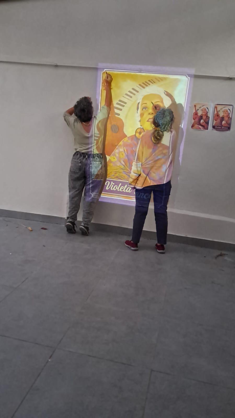 REALIZACIÓN DEL MURAL HOMENAJE A VIOLETA BLANCO.