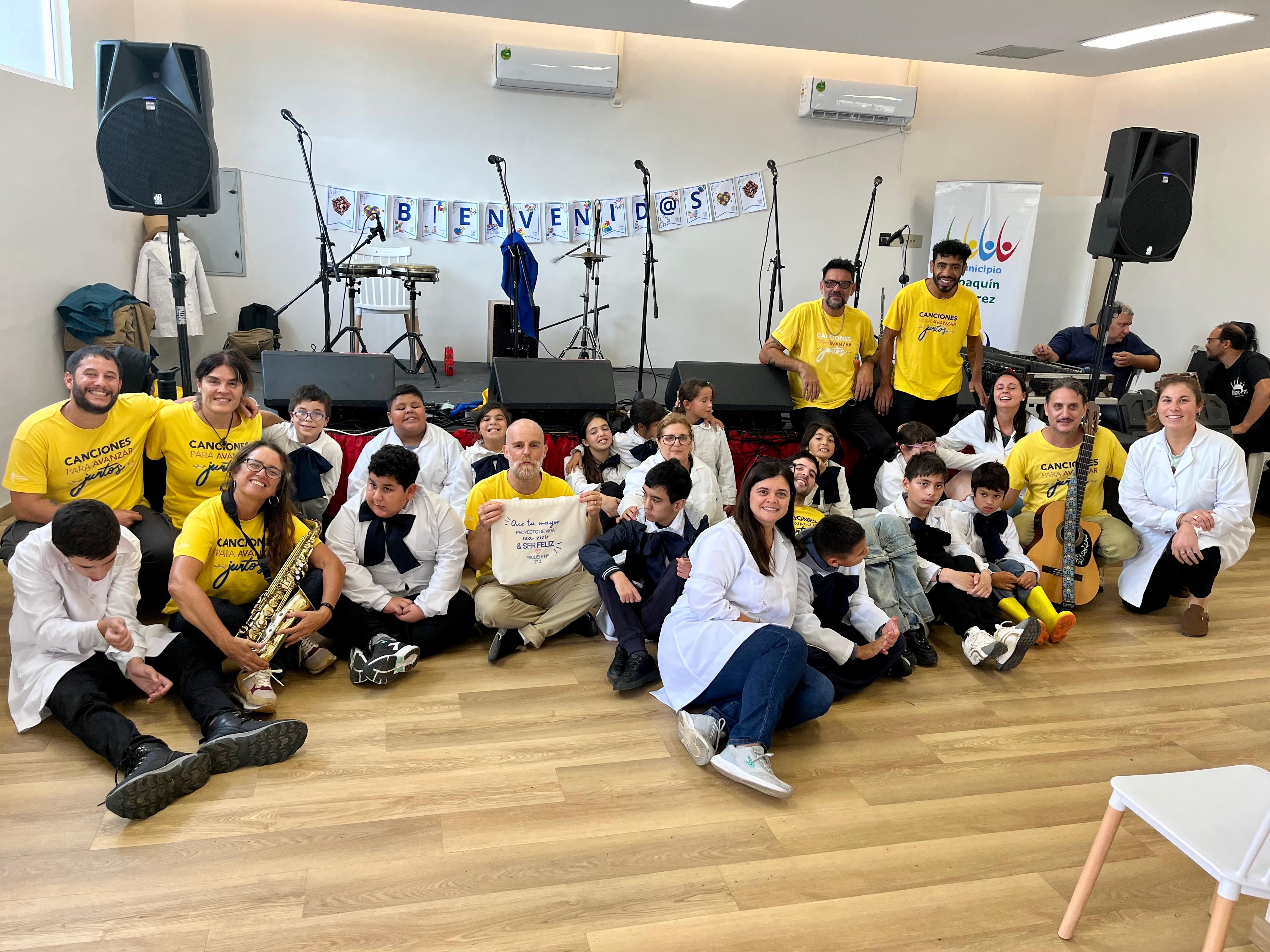Actividades en el Centro Cultural de Suárez, en el marco del mes de concientización sobre el autismo.