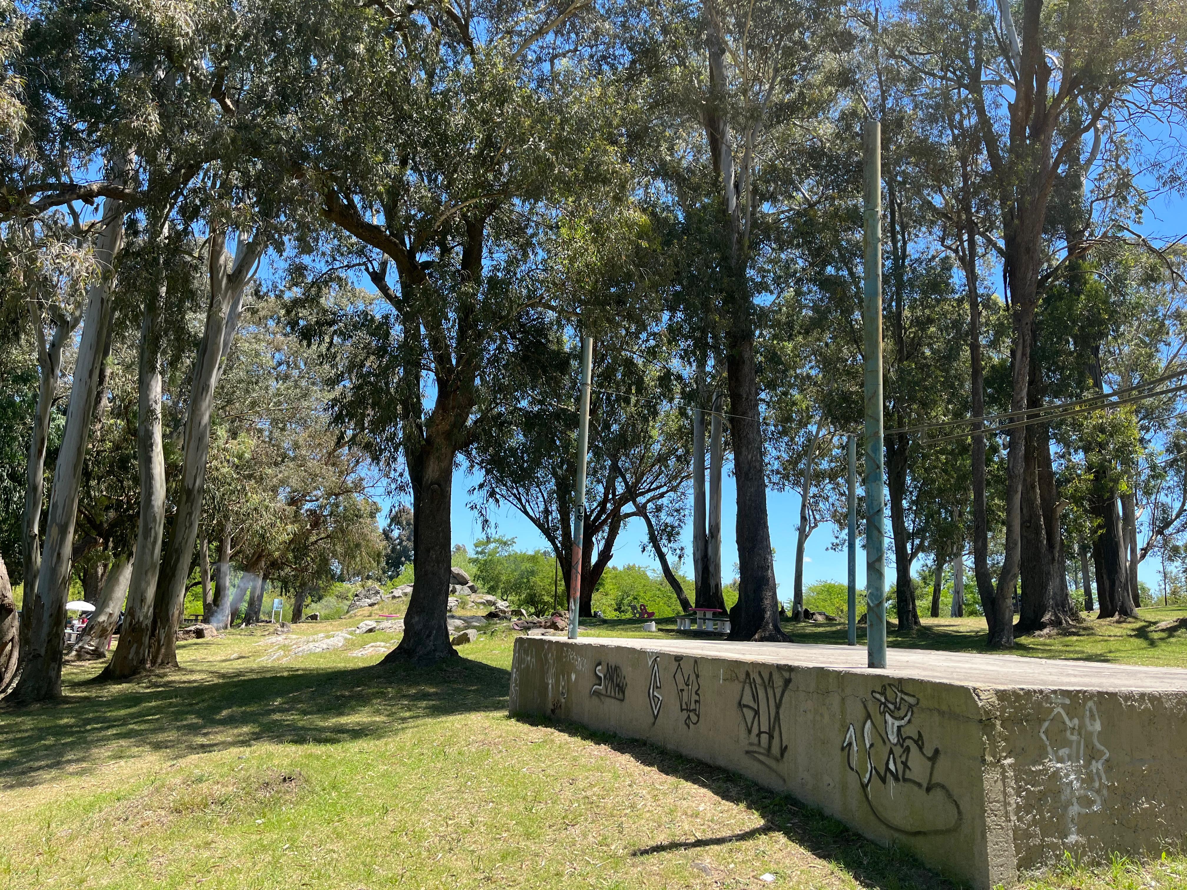 MEJORAMIENTO DEL PARQUE MEIRELES.