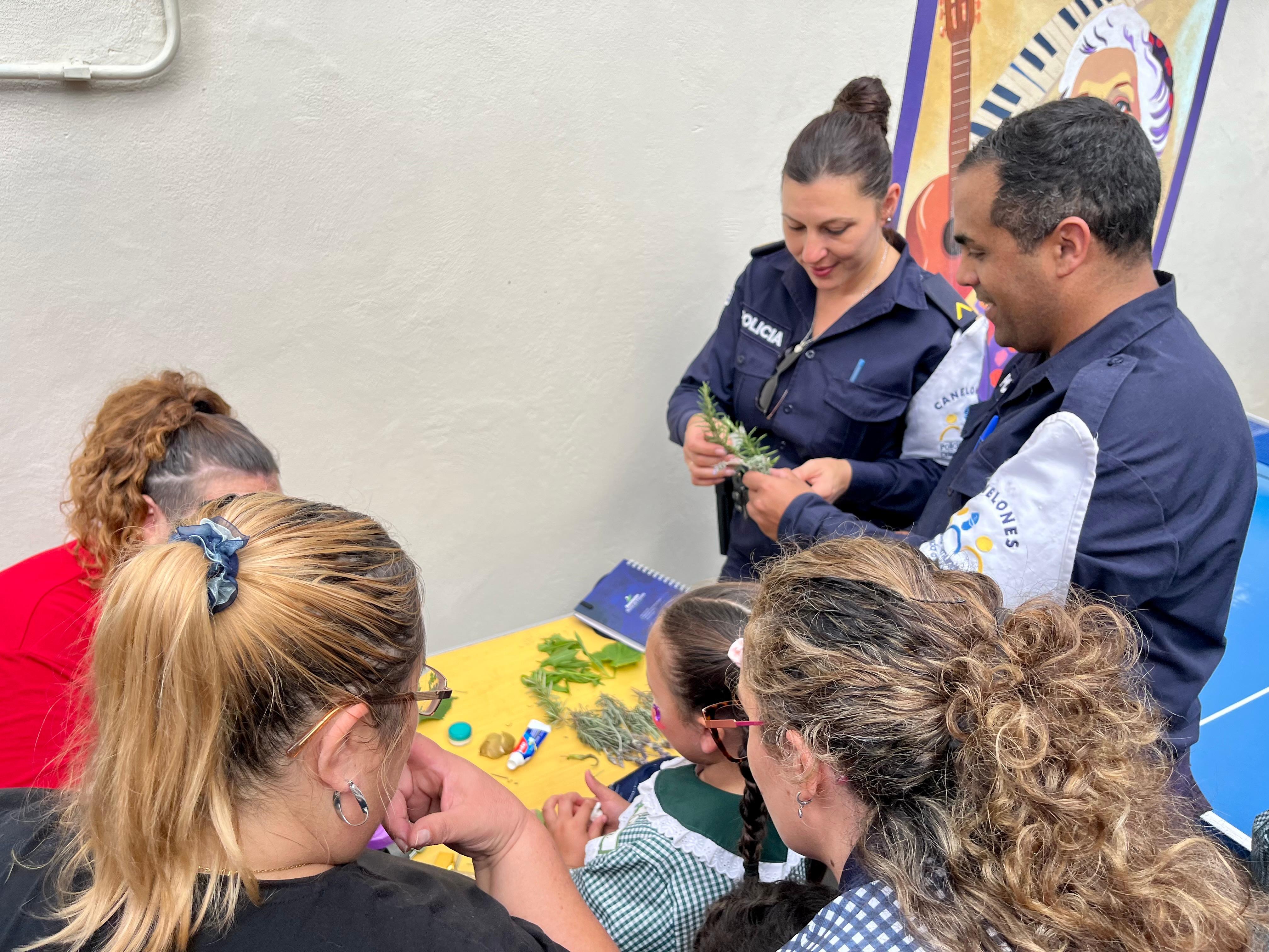 Actividades en el Centro Cultural de Suárez, en el marco del mes de concientización sobre el autismo.