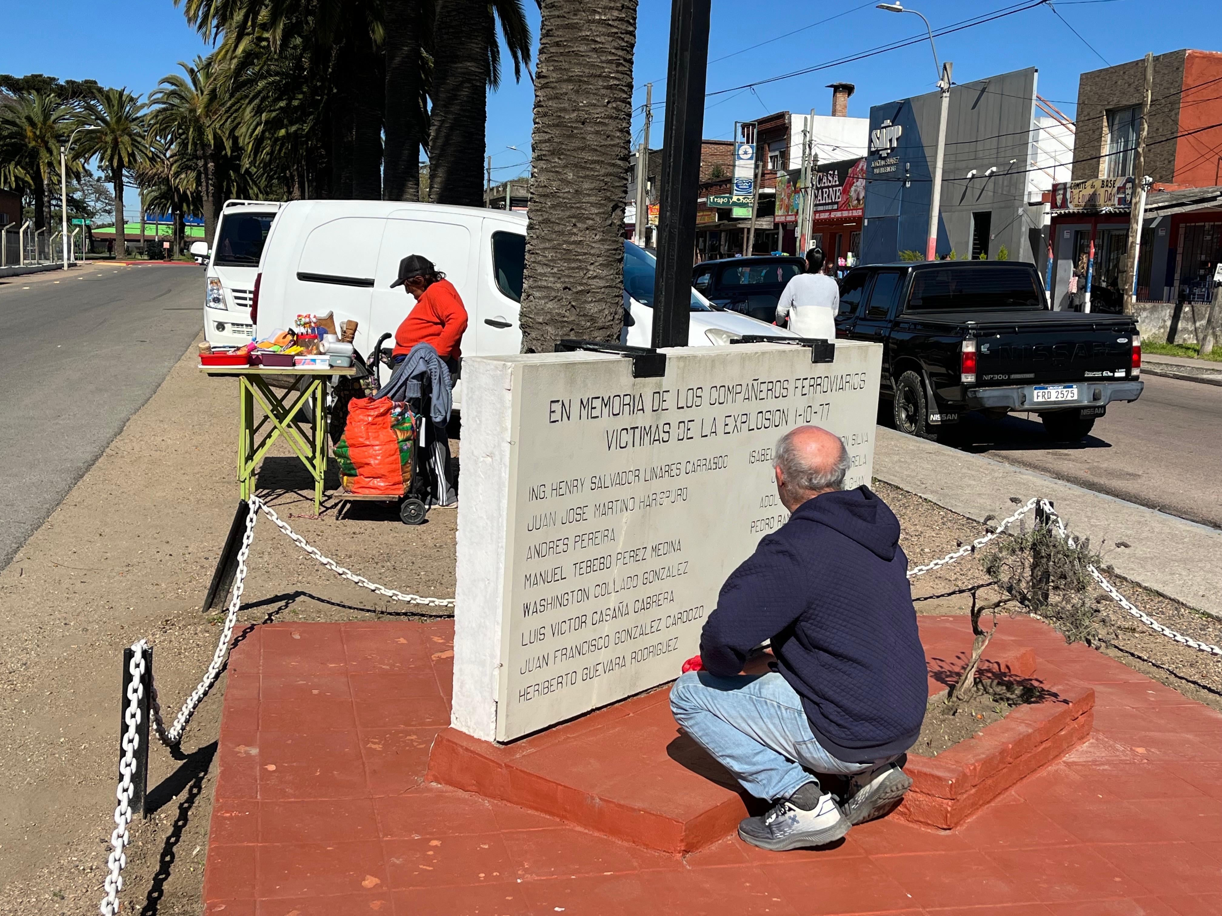 Acto en conmemoración de las víctimas de la explosión en la cantera de AFE de Joaquín Suárez en 1977.