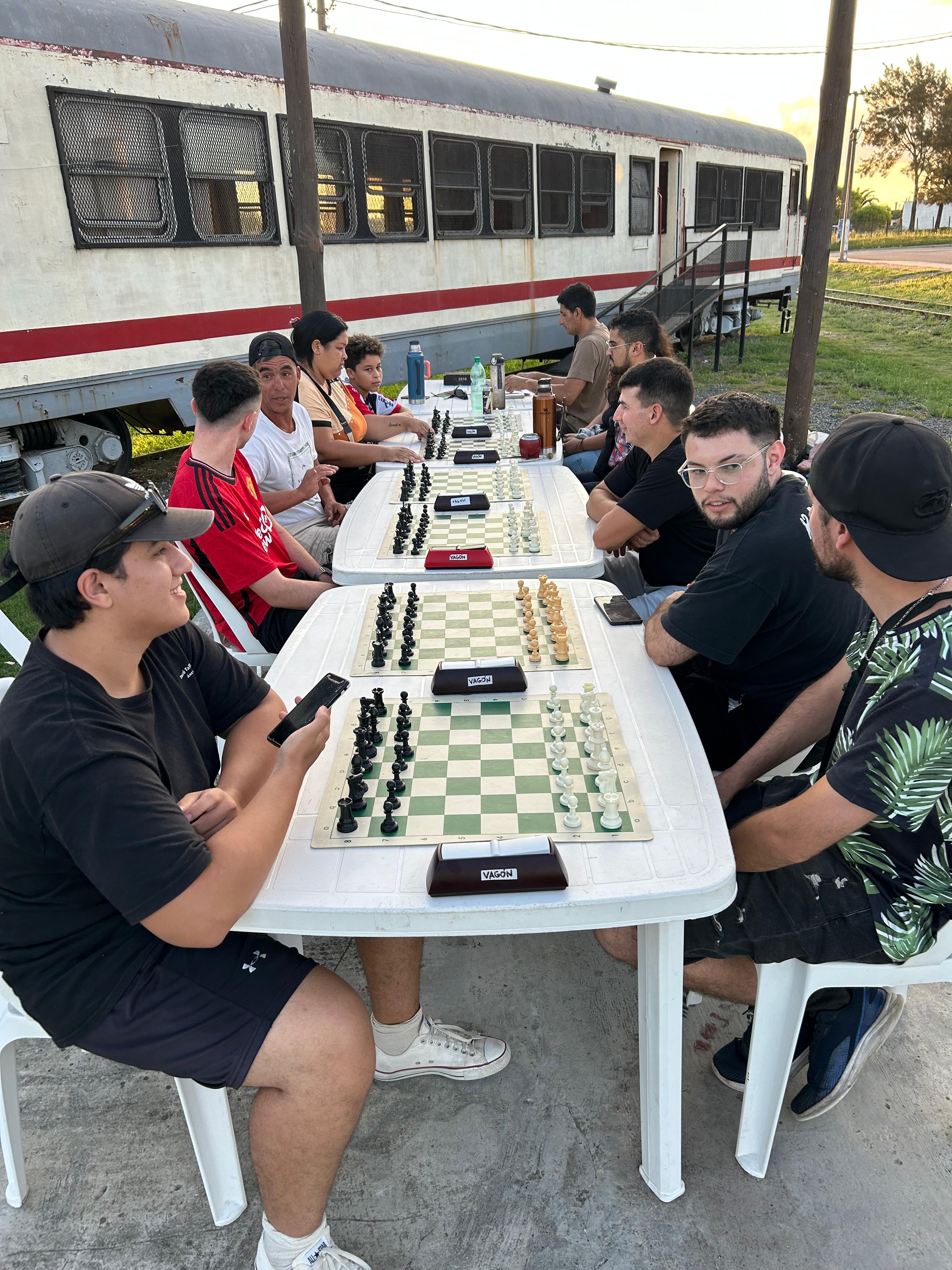 TALLER DE AJEDREZ EN EL MUNICIPIO DE J. SUAREZ.