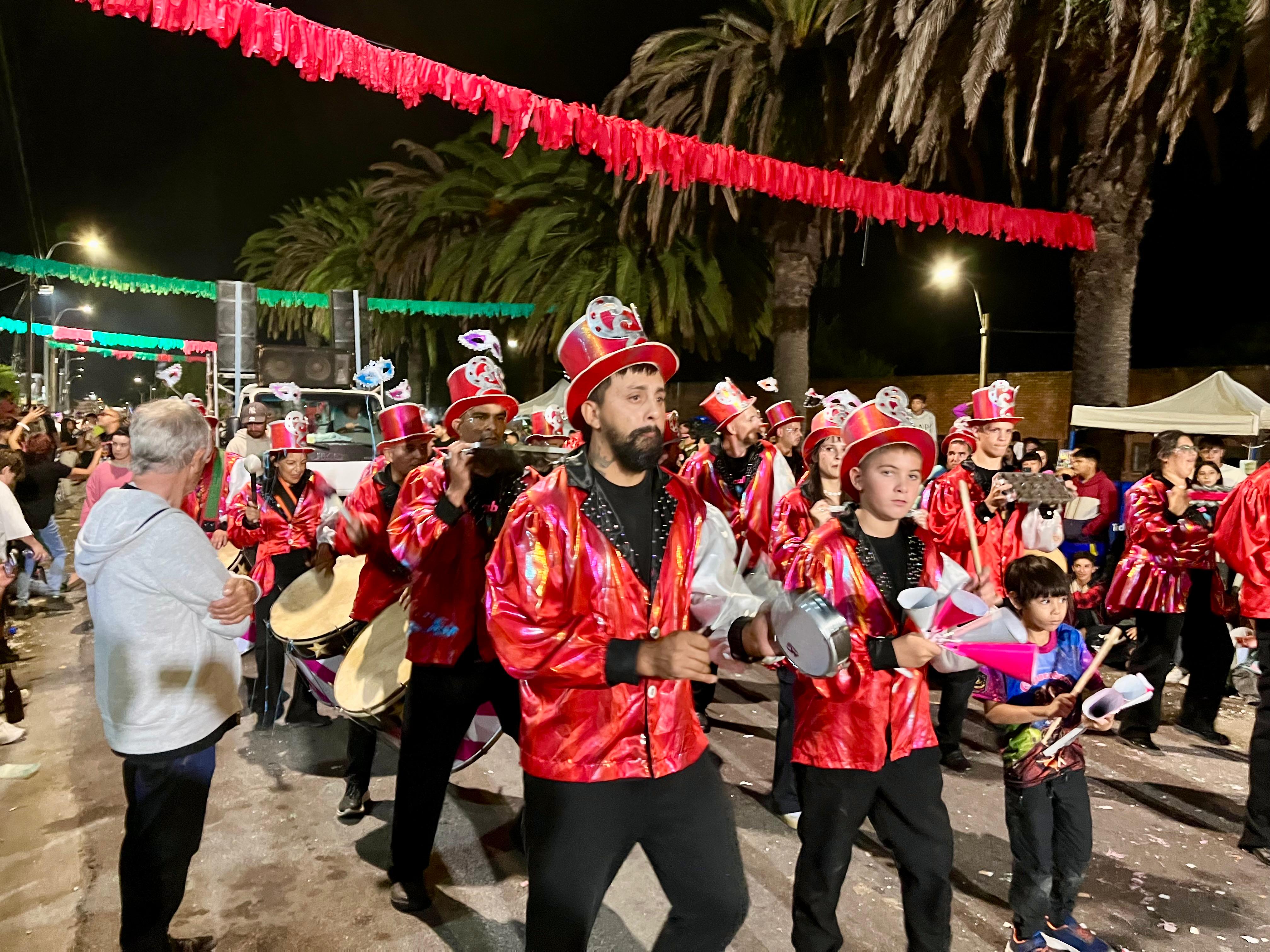 DESFILE DE CARNAVAL 2026 EN JOAQUÍN SUÁREZ.