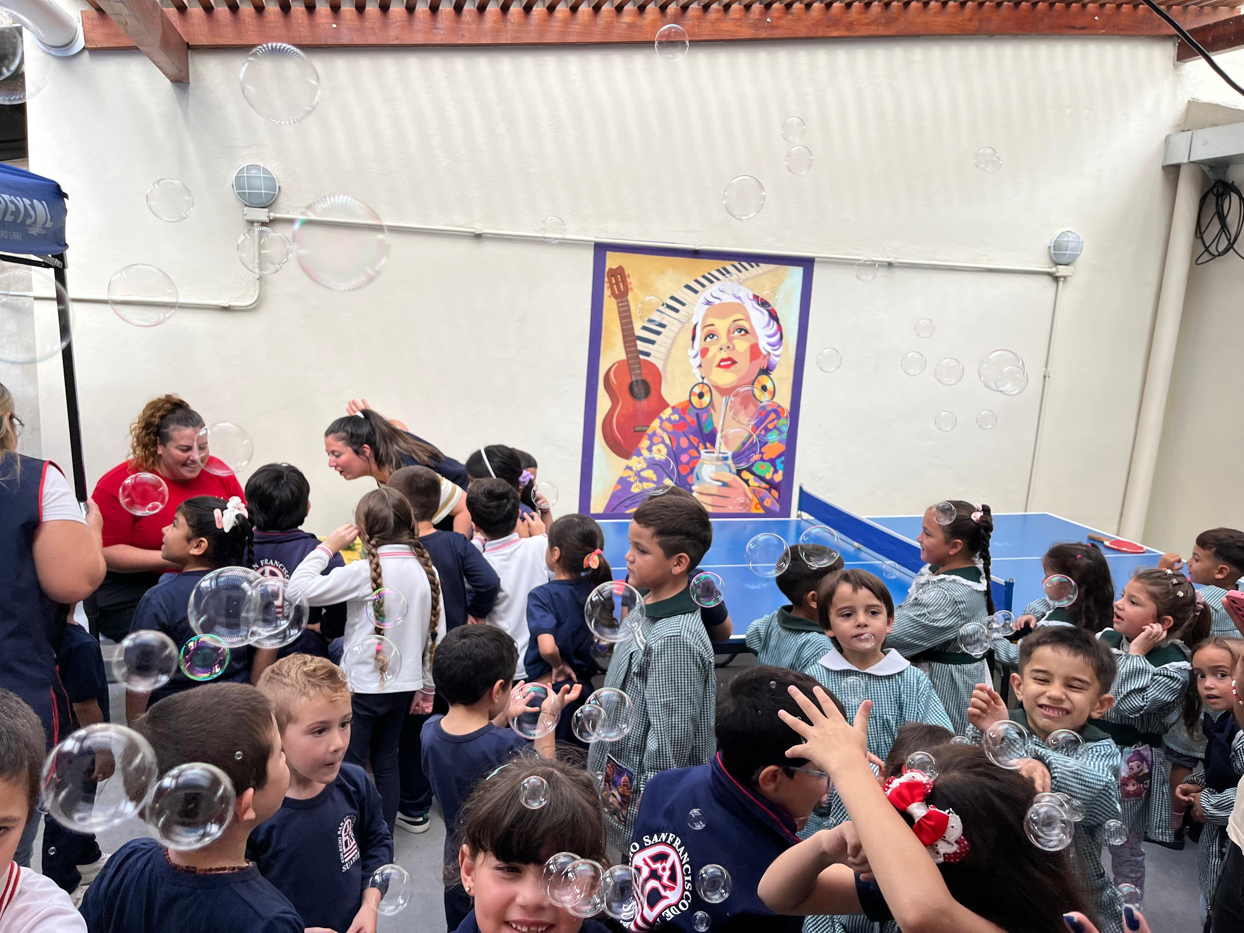 Actividades en el Centro Cultural de Suárez, en el marco del mes de concientización sobre el autismo.