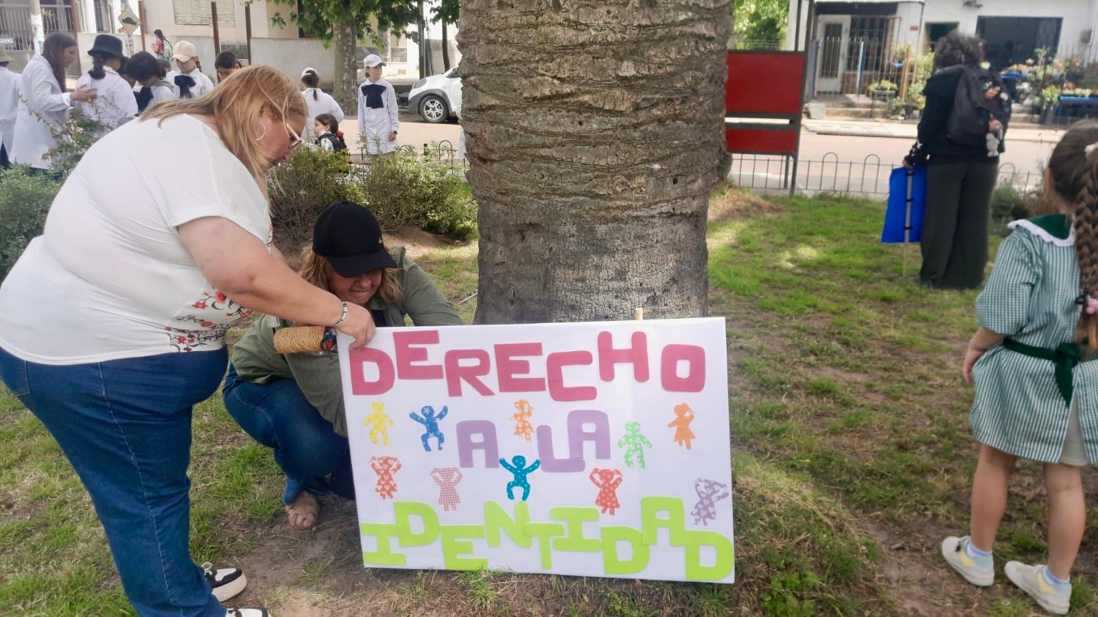 MARCHA POR LOS DERECHOS DE NIÑAS, NIÑOS Y ADOLESCENTES EN JOAQUÍN SUÁREZ.