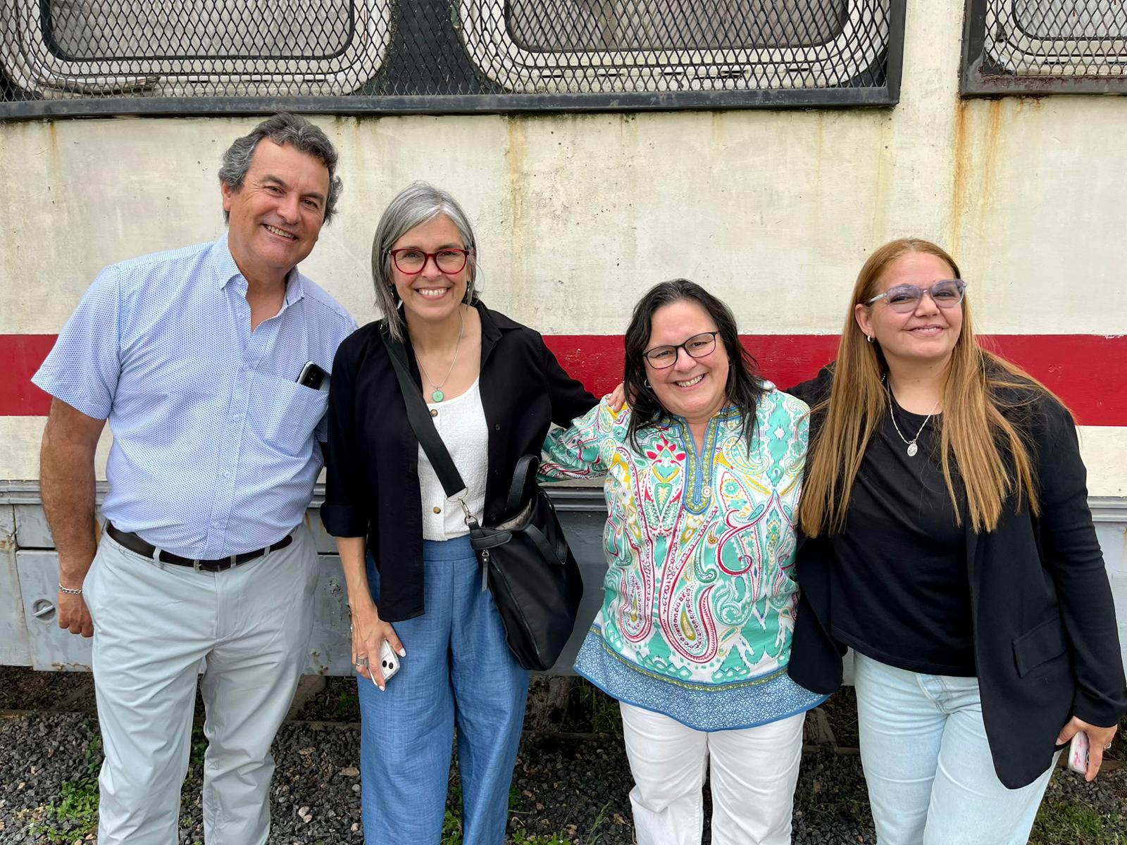 PROYECTO DE CREACION DE UNA BIBLIOTECA POR PARTE DE LOS ALUMNOS DE LA ESCUELA PÚBLICA N°228 DE JOAQUÍN SUÁREZ.  
