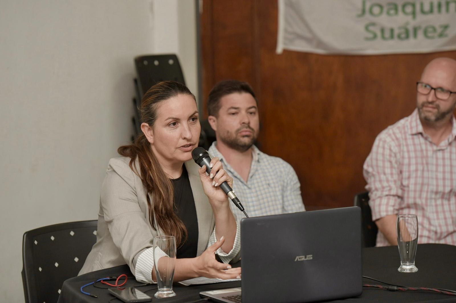 Presentación del proyecto del Centro Cultural de Joaquín Suárez.