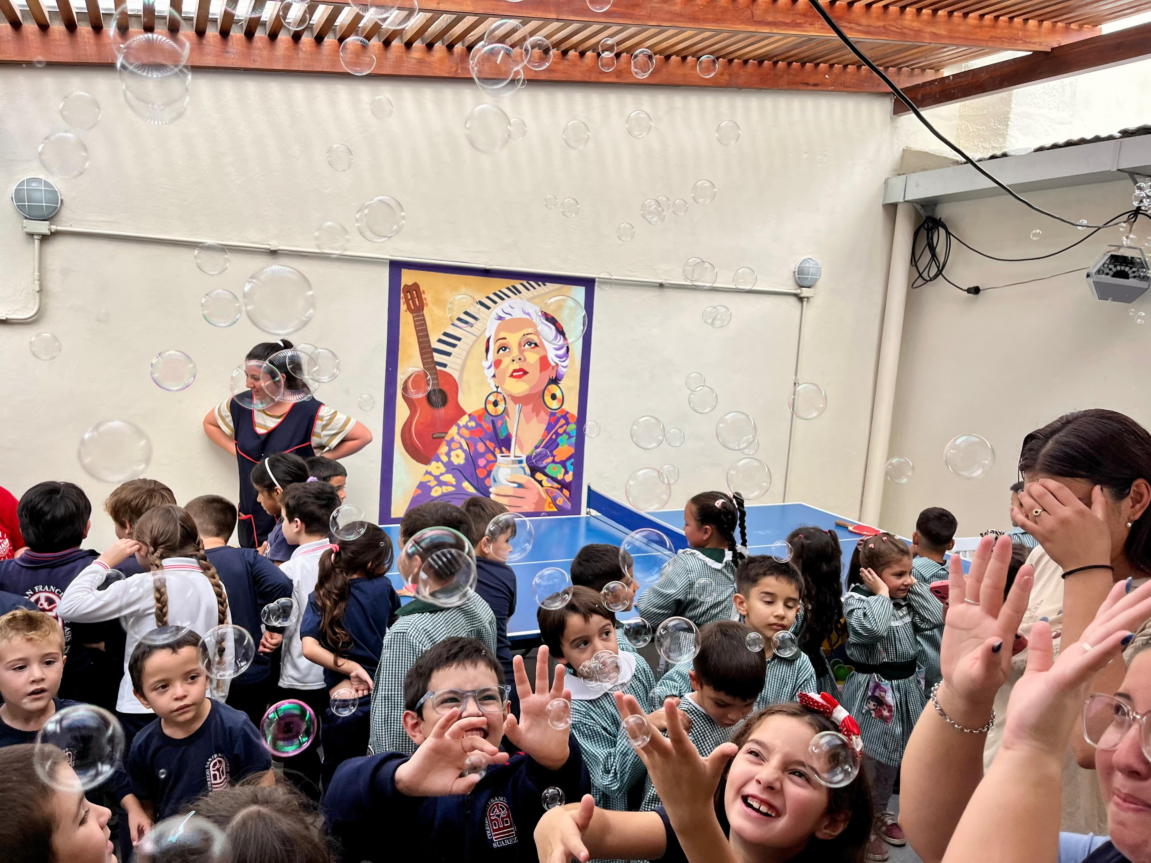 Actividades en el Centro Cultural de Suárez, en el marco del mes de concientización sobre el autismo.